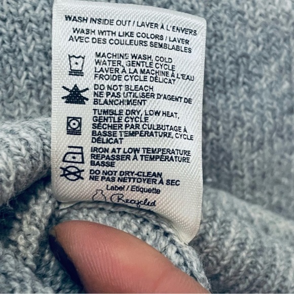 Denver Hanse sweater NWT - Picture 8 of 8